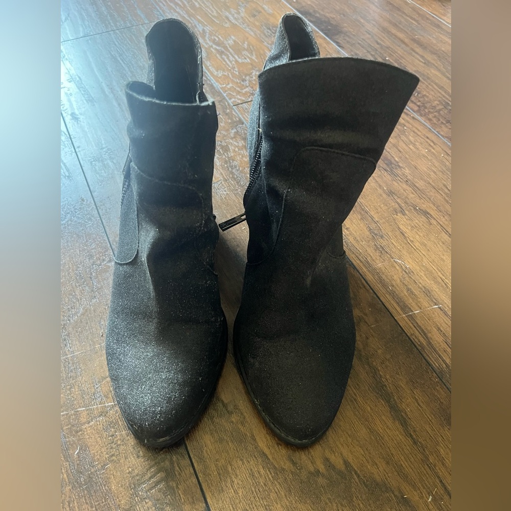 Jessica Simpson Black Shimmer Heel Boots